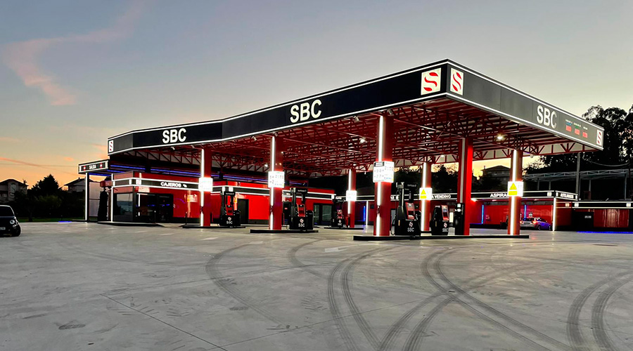 <p>
	SBC Gasolineras inaugura estaci&oacute;n en Tui</p>
